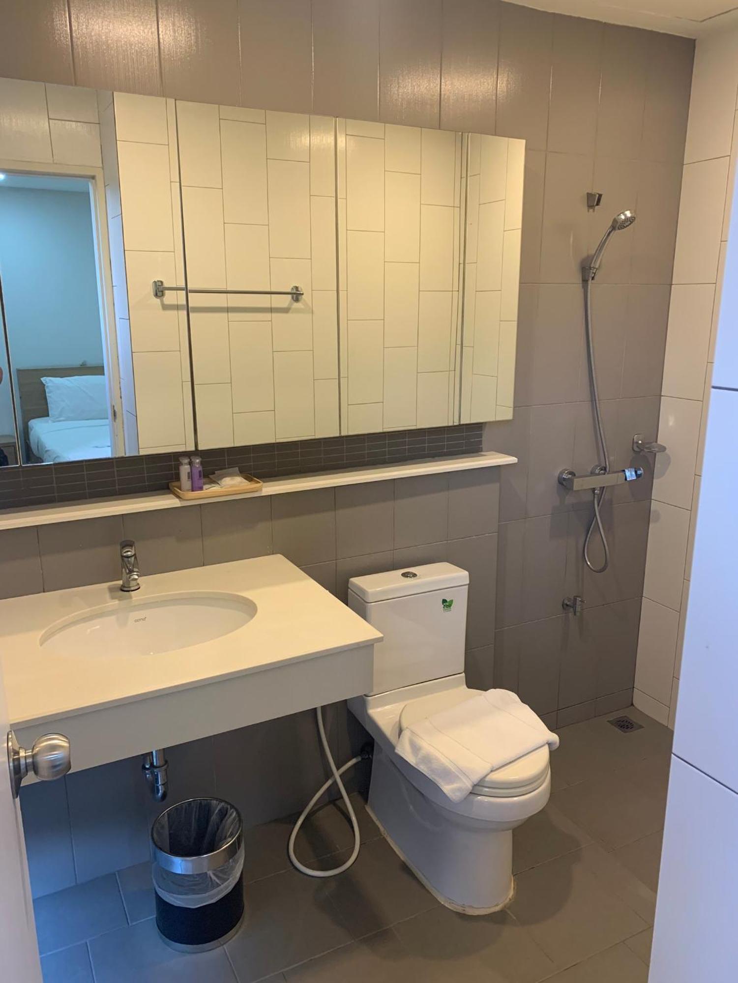 Phurinda Residence Saraburi Luaran gambar